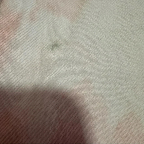 NWT Levi's High-Rise Deconstructed Tie Dye Jean Skirt in White size 28/6 - Picture 9 of 15